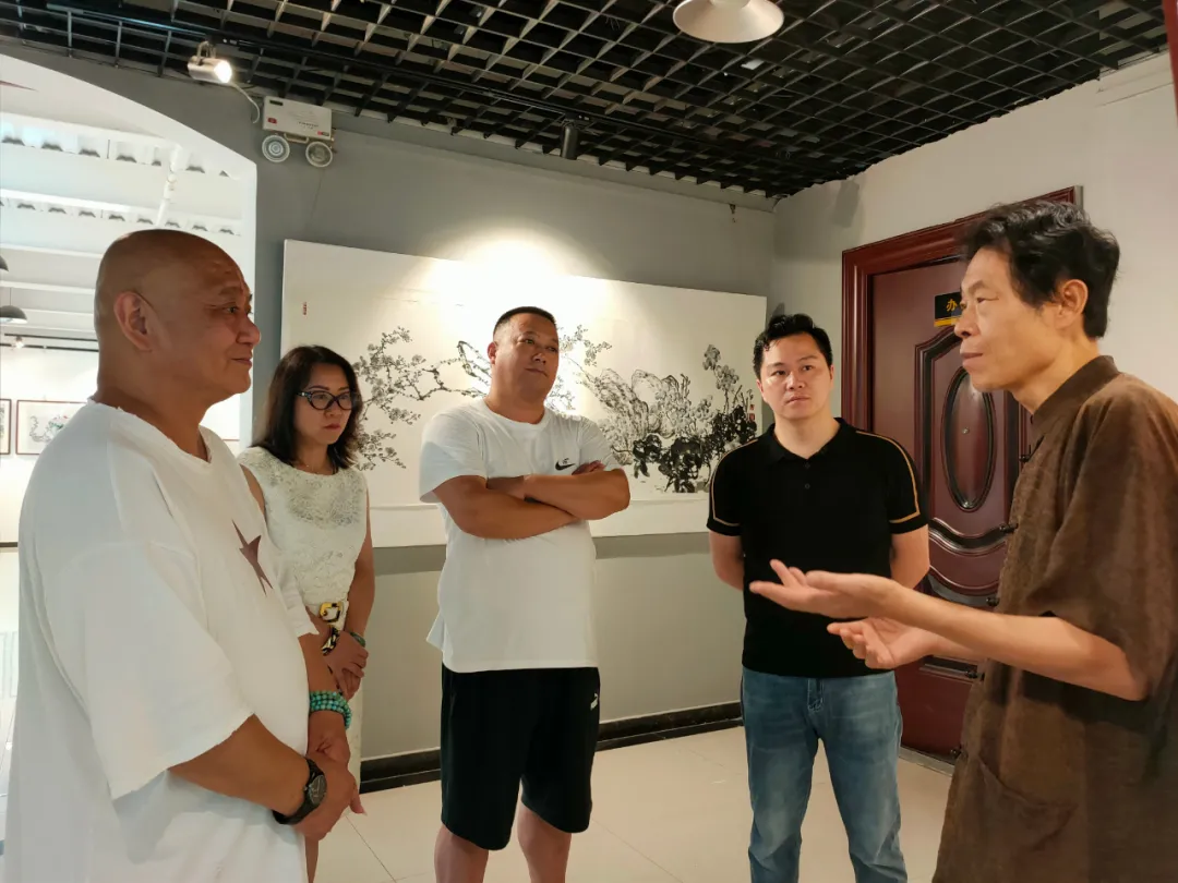 “猎艳”——水歌花鸟画晋京展开幕,60余件精品力作亮相北京宋庄