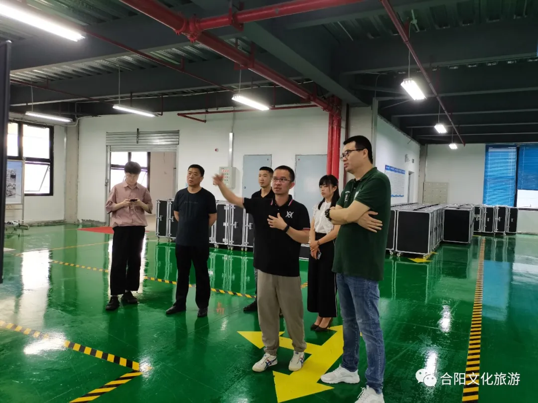 合陽(yáng)文旅產(chǎn)業(yè)招商小分隊(duì)赴賀州考察無(wú)人機(jī)旅游觀光項(xiàng)目