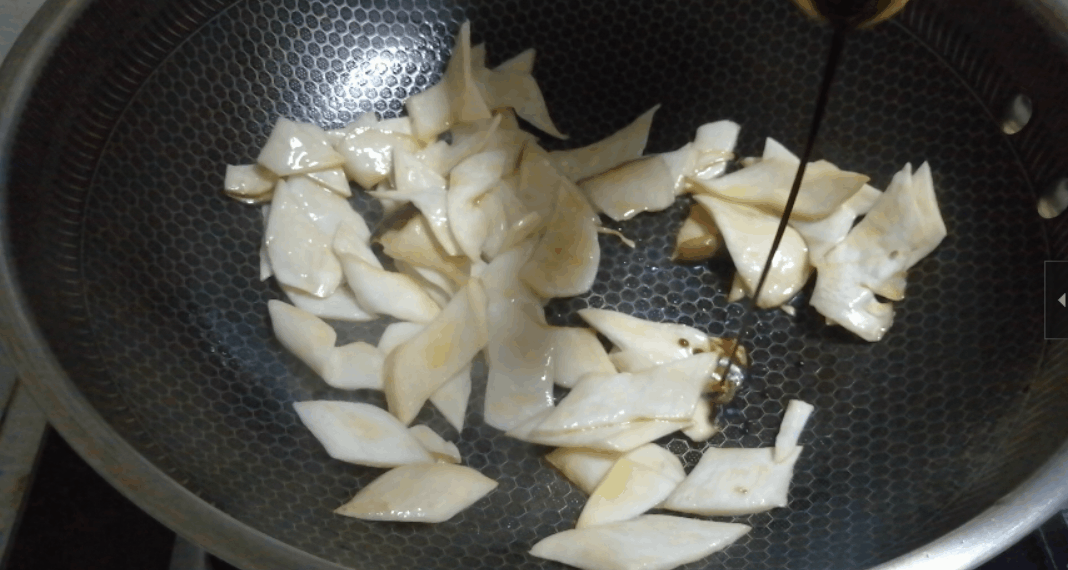 杏鮑菇特簡單吃法，食材易得，只需2種調料，就能做出美味家常菜