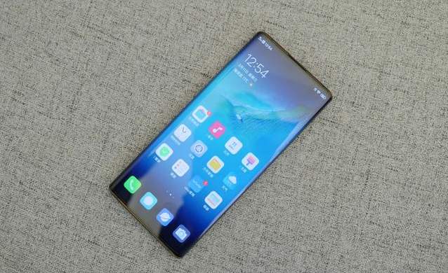 这三部5000块的安卓旗舰，颜值和配置无可挑剔，谁更香？