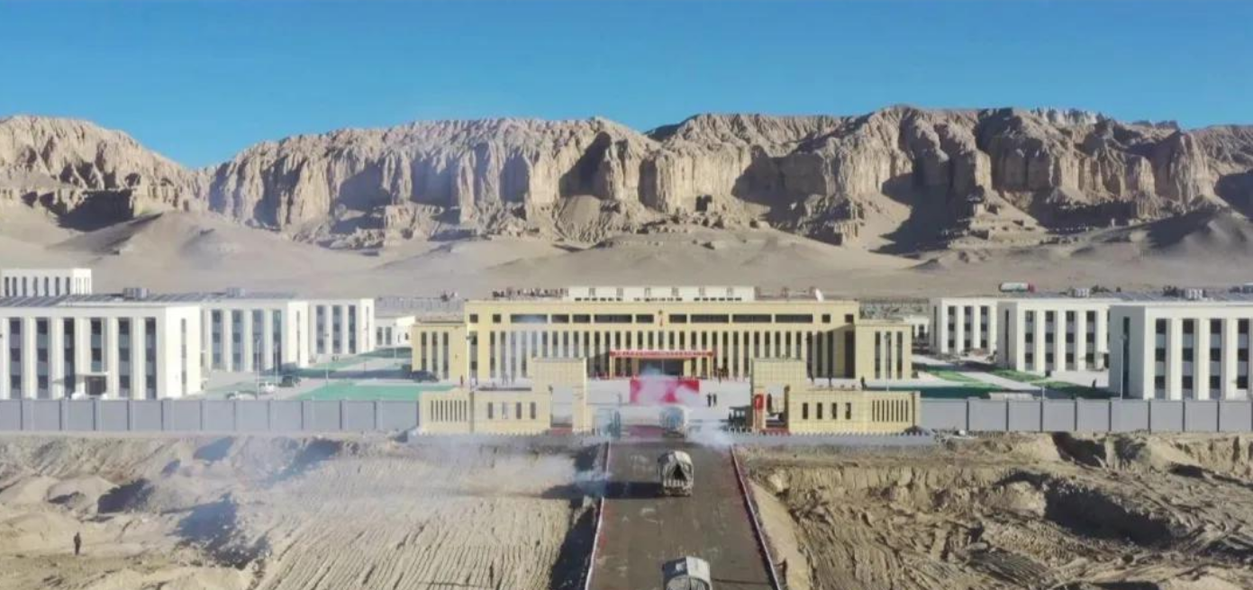 ���ھ���ս���ˣ��ҹ��߷����ӵĹ������ʼ��豸����ӡ�ȶԱ�����