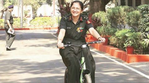 穿制服的印度女性，足迹遍布军队和警察各部队，曾染指拉达克地区