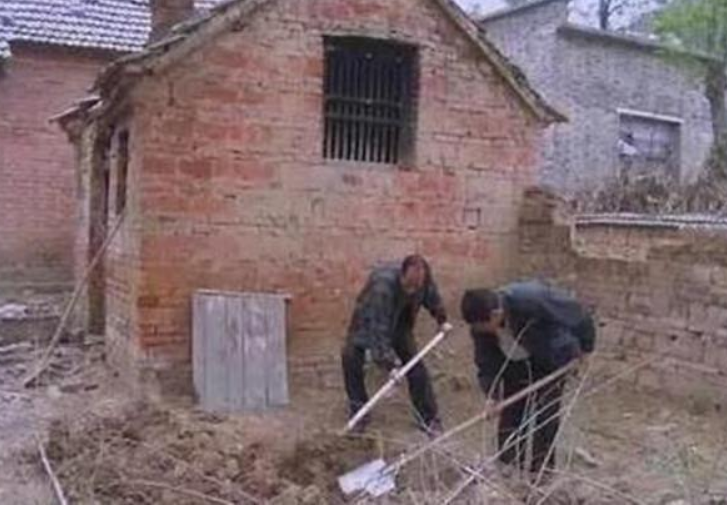 2002年广西复仇案：老实人被挖祖坟，杀死6个仇人后炸县委大楼