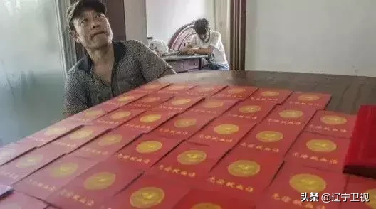 生活把他们逼入绝境,他们却用“真情”温暖了人间!