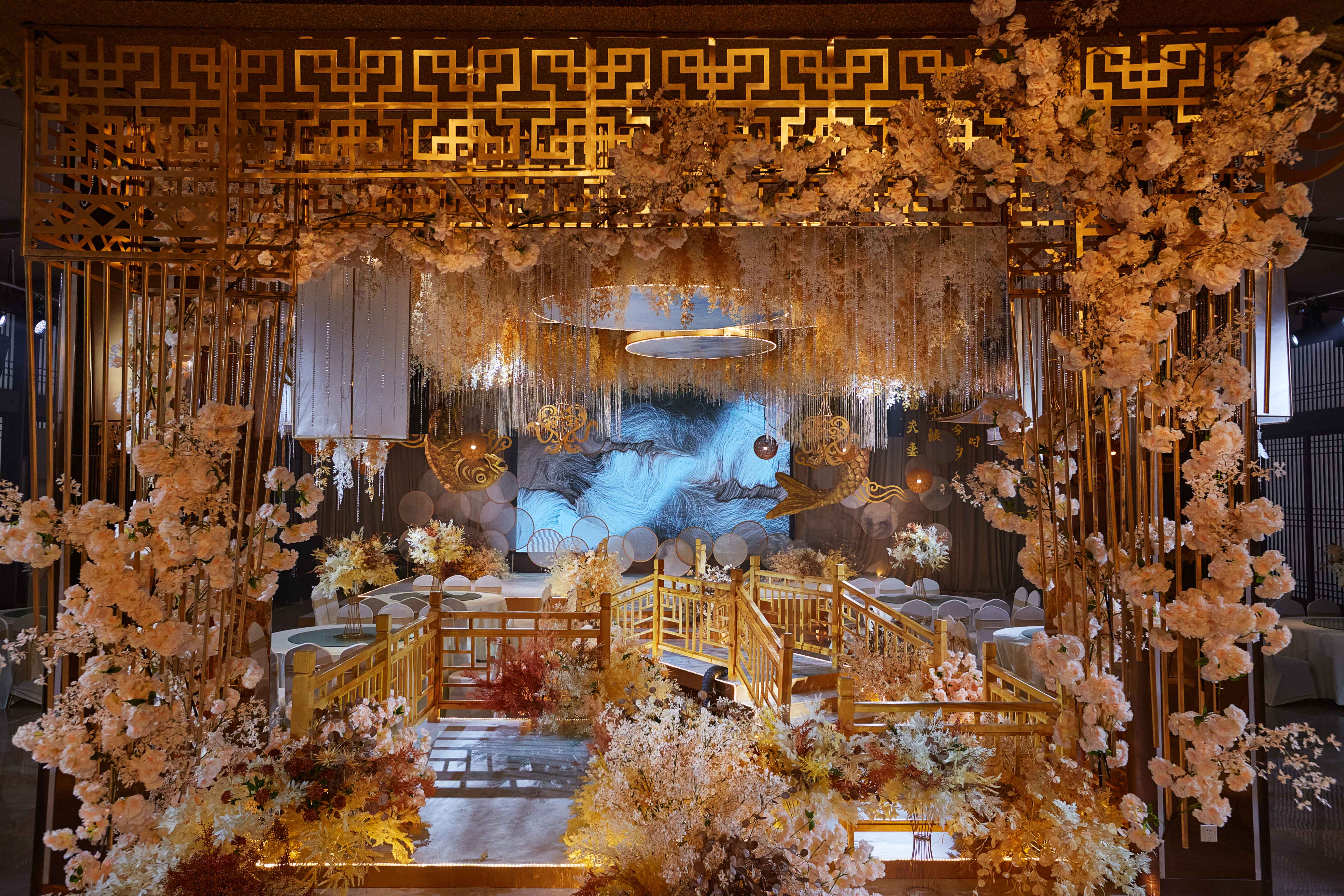 东庆童话新中式婚礼宴会厅图鉴