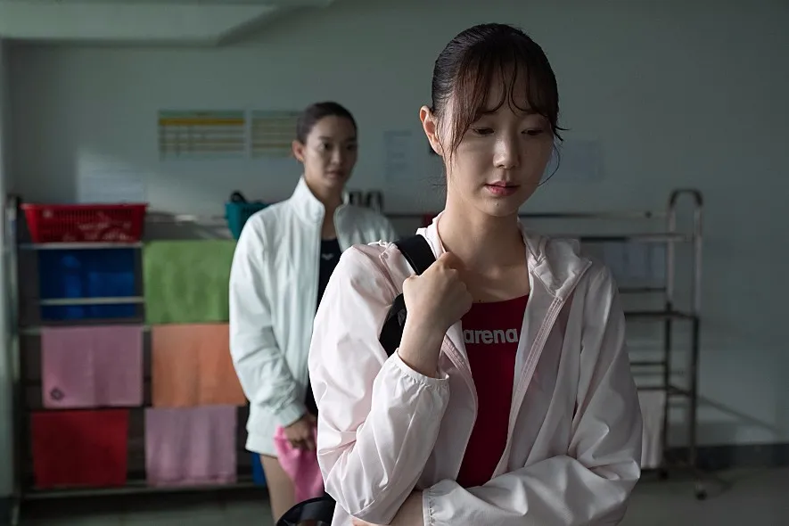 韩国观众评分高达9.3分，这部惊悚新片被誉为韩版《黑天鹅》