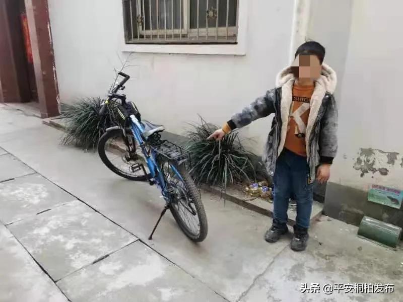 一辆山地车牵出仨电动车