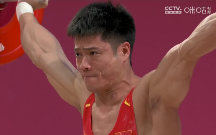 中国第5金！李发彬单脚站立惊人一举，历史性时刻，破奥运纪录