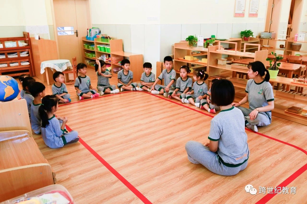 开学啦，蒙氏幼儿园里，老师应如何帮助孩子建立良好的秩序？