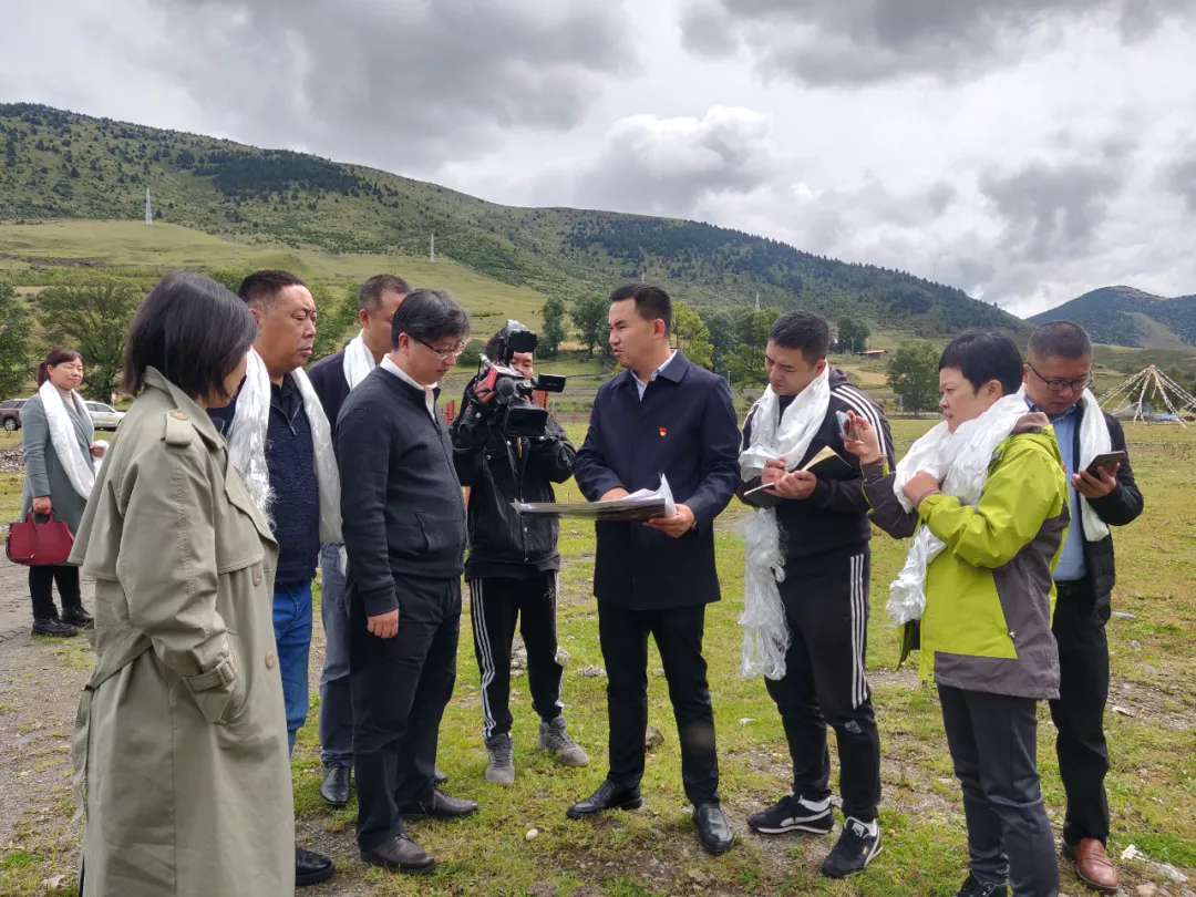 都江堰市第六批对口支援工作队:凝心聚力写好“结合”文章