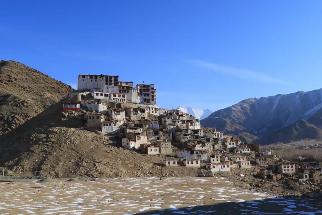 历史真相：有数万藏族人的拉达克到底属于哪里？