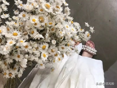 关于暗恋的唯美句子 适合暗恋时发的朋友圈说说图片