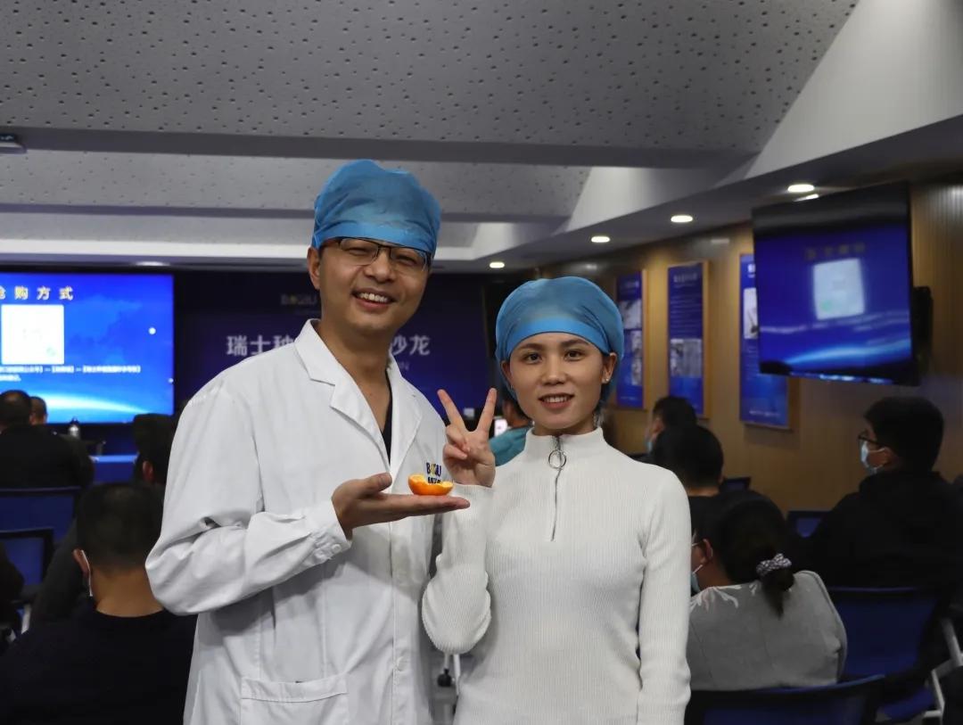 第一届“种牙直播”科普沙龙｜与你共同见证15分钟种牙全过程