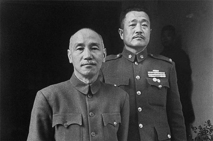 杜聿明被俘后被“陈主任”审讯，他下意识地问：你是陈毅将军吗？