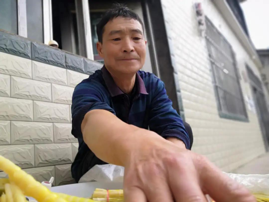 贵州省仁怀市：就地取「财」 靠山致富