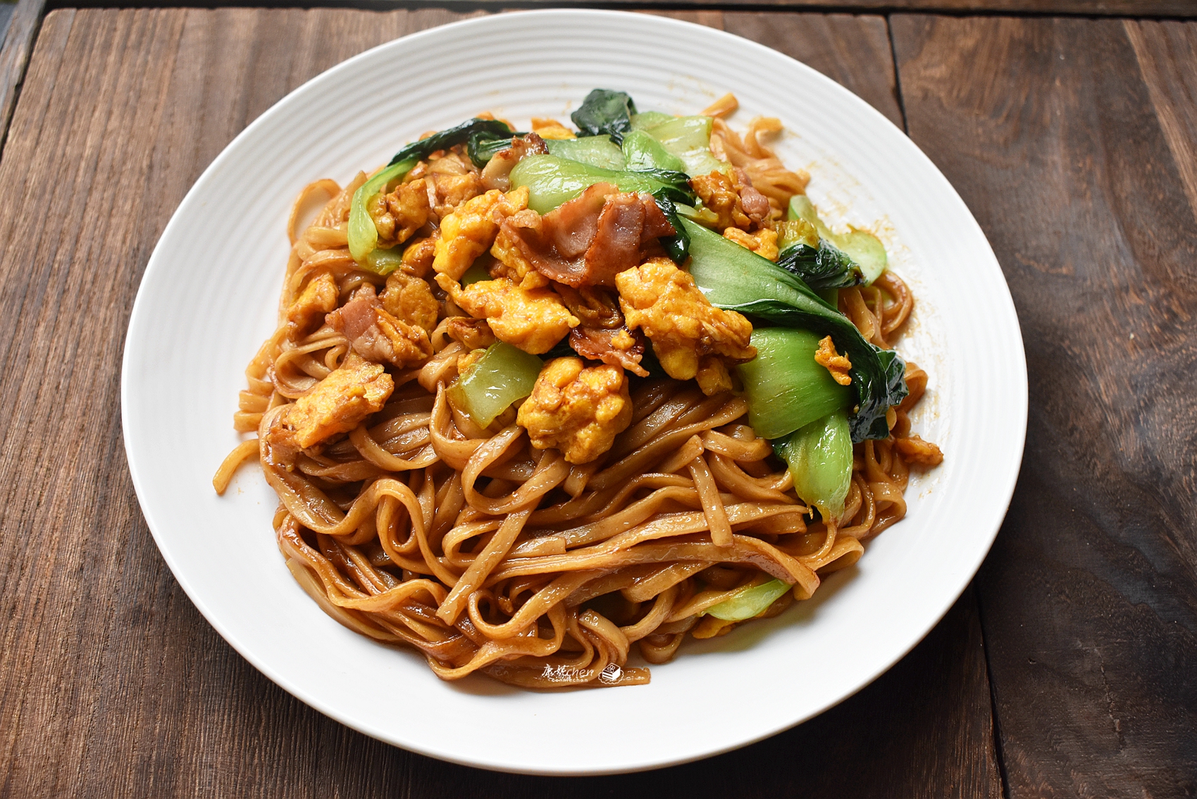 這樣炒麵不粘連不碎，滋味鮮美，勁道爽滑越吃越香，家人讚不絕口