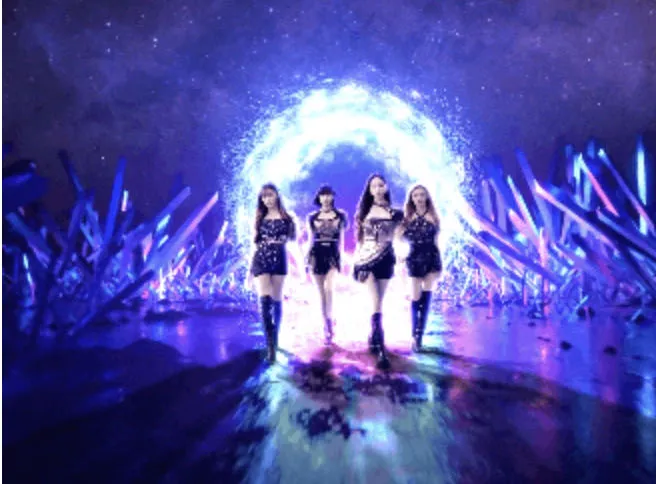 IU讲和BLACKPINK成员进行梦幻合作;广告商偏爱Karina?