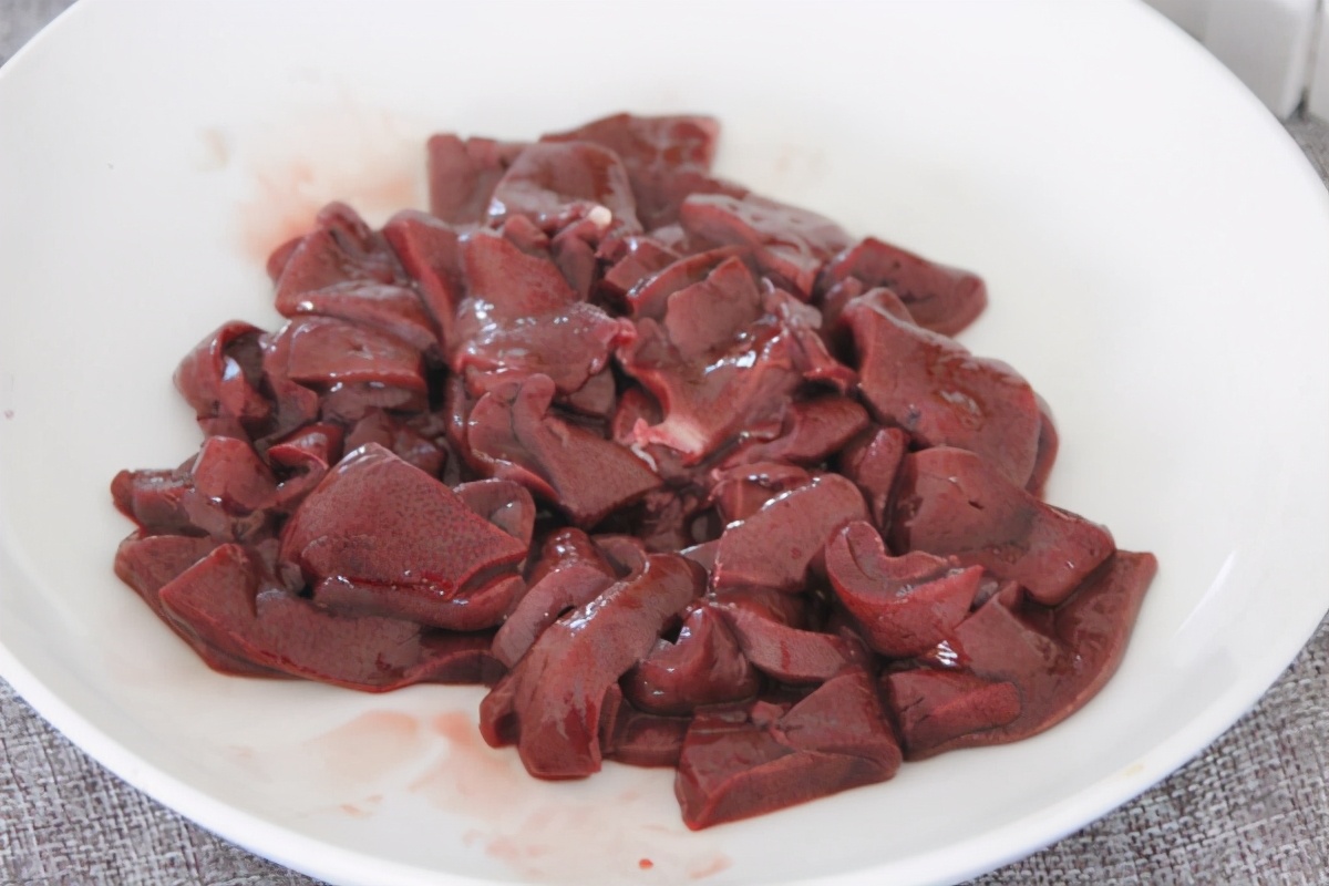 切除膽囊後，和常人會有哪些差別？ 還能吃雞蛋、肉嗎？ 醫生告訴你