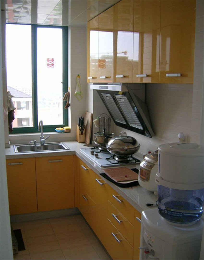 厨房面积不大，该如何装修才合适？照此方法设计厨房越用越顺手