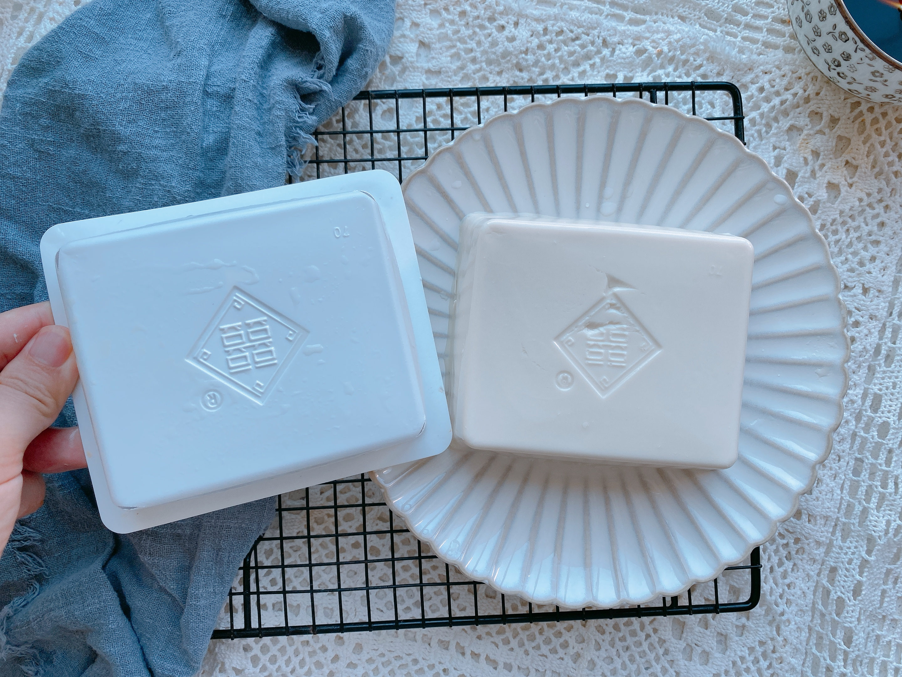 嫩豆腐最好吃的做法，经济实惠，简单2步，鲜香滑嫩拌饭真的绝了