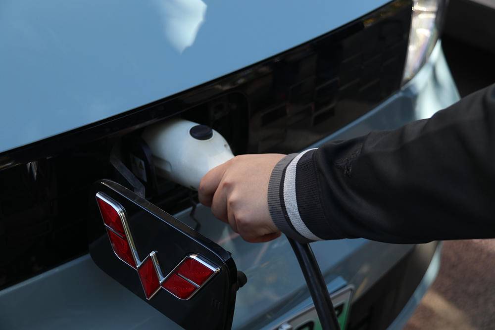 3万元收割超高回头率，五菱宏光MINI EV“超体验”
