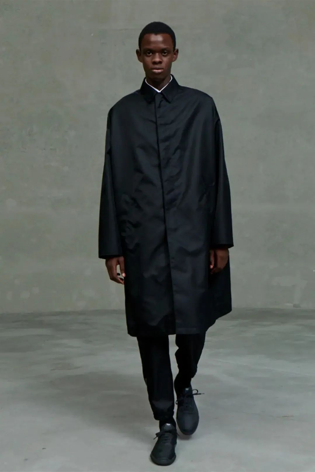 Prada 2021春夏多重视角未演之秀