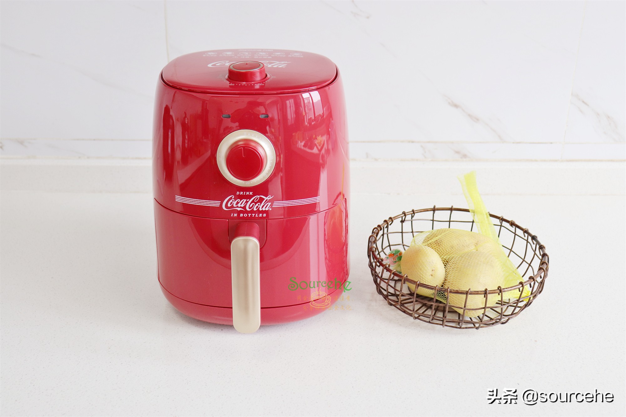 放暑假了，孩子想吃炸薯条不用买，在家简单实惠，比麦当劳还酥脆