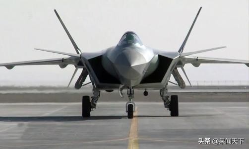 歼20为何不带机炮？有很重要的一点原因，如果带了就不是五代机了