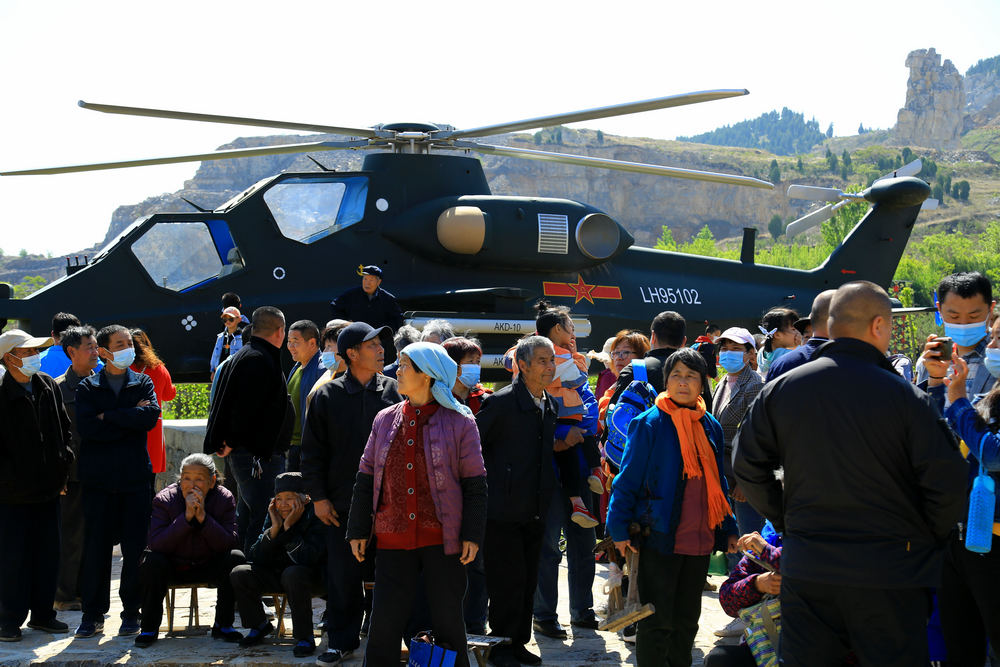 山东青州：大山里建起航空国防教育基地