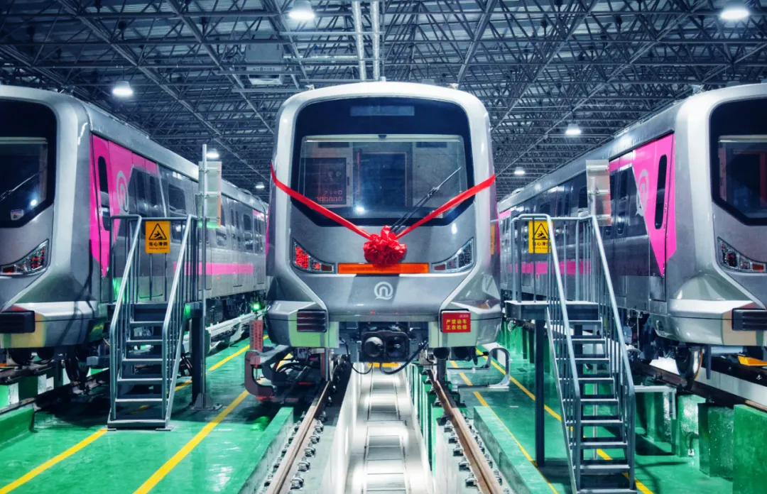 青岛地铁1号线北段、8号线北段试运行