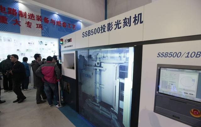 不用EUV光刻机也行？华为芯片研发新进展，老美只能无奈接受