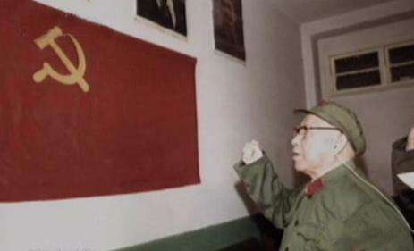 他81岁加入中国共产党，毛主席说：他一定要授上将