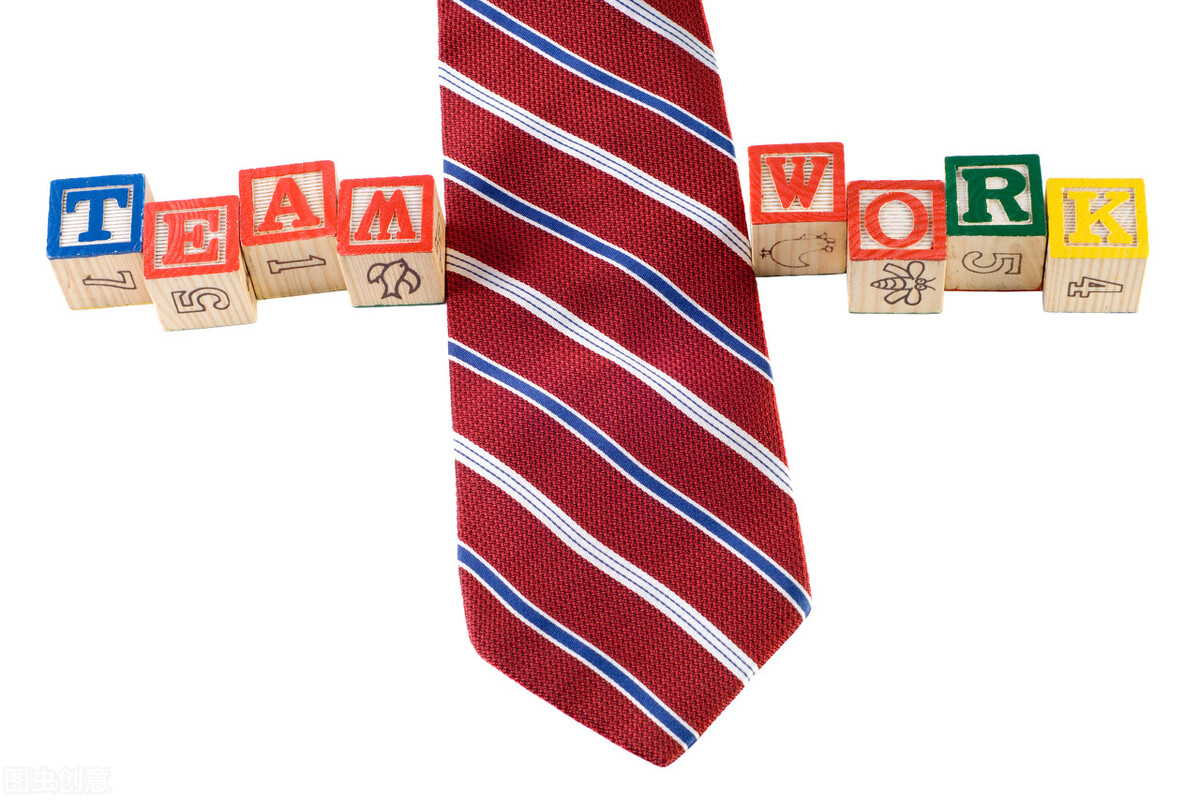 英语培训学校教务管理系统如何提高管理水平？