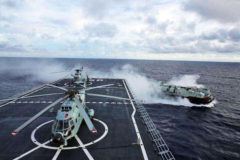 质的提升――中国海军071型船坞登陆舰