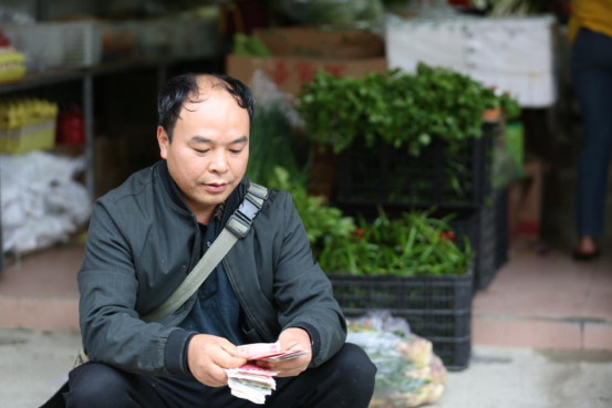 央企担当 让利群众助脱贫