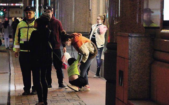 应采儿官宣二胎：她把Jasper教得这么好，全靠这9条家规