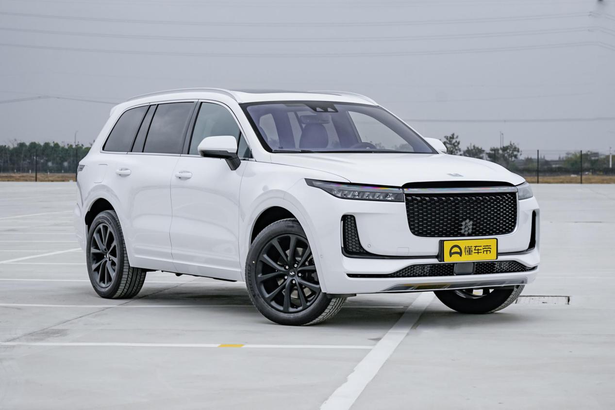 电动汽车怎么买？长续航、大空间，这2款好车或许很适合你