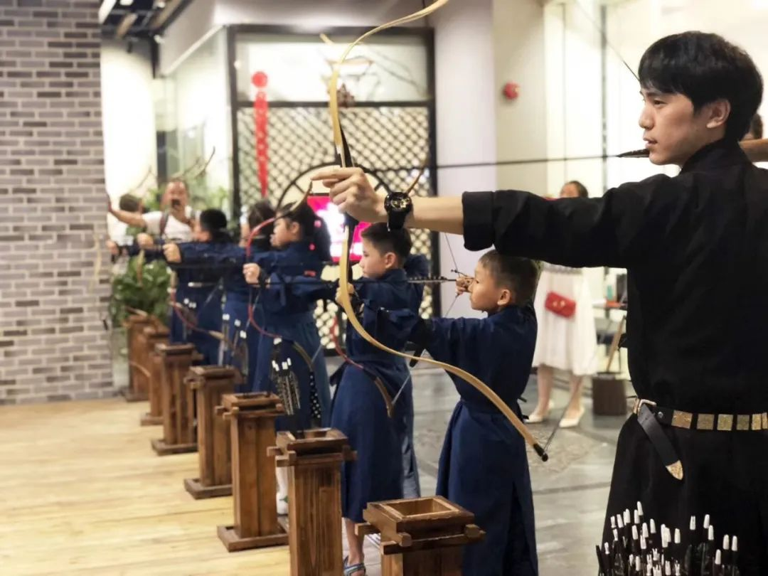 Ԫ��������������Ʊ���������գ����ּӱ�