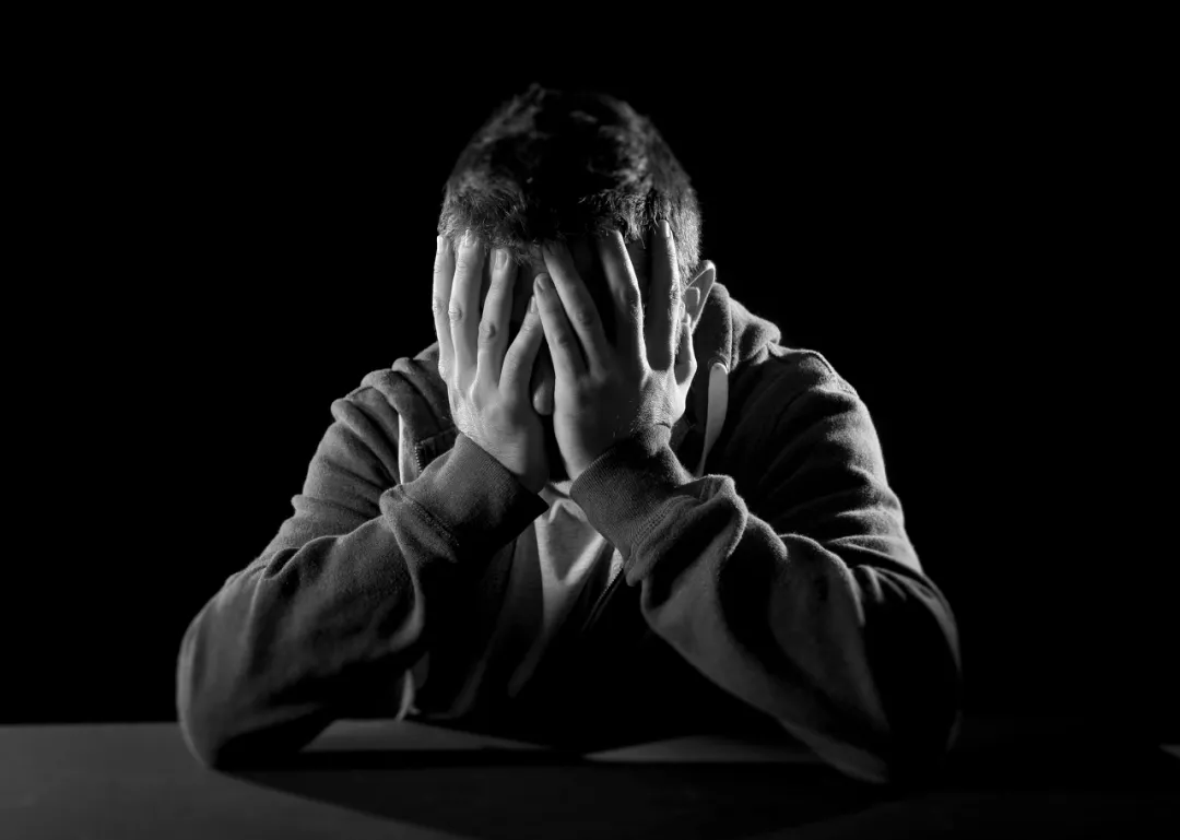 “高考前染上毒瘾，我妈喂的！”