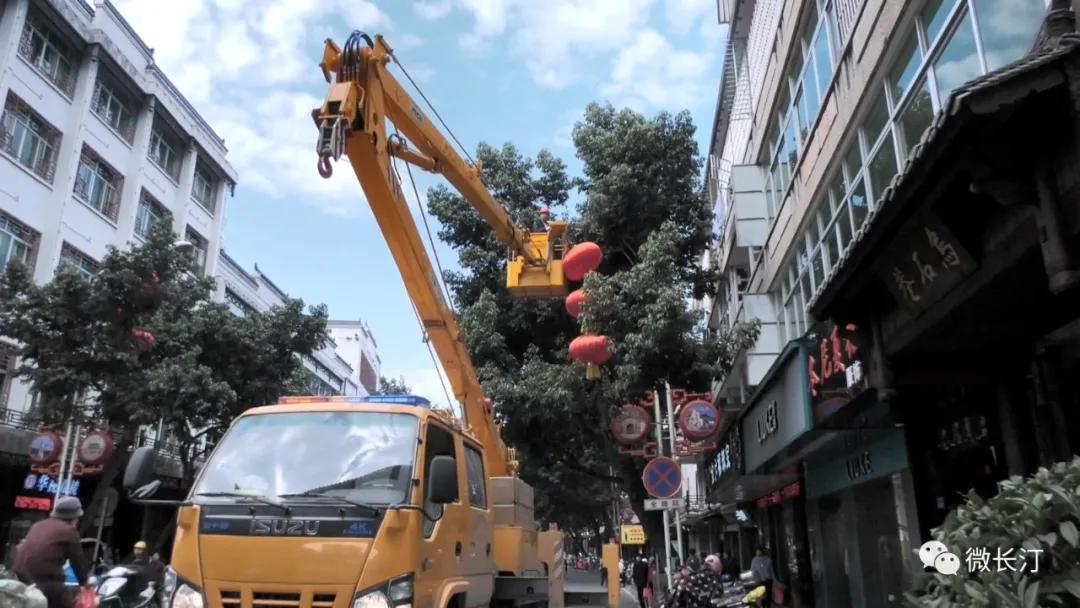 长汀县城市管理局路灯管理中心：着力营造新春市容市貌新环境