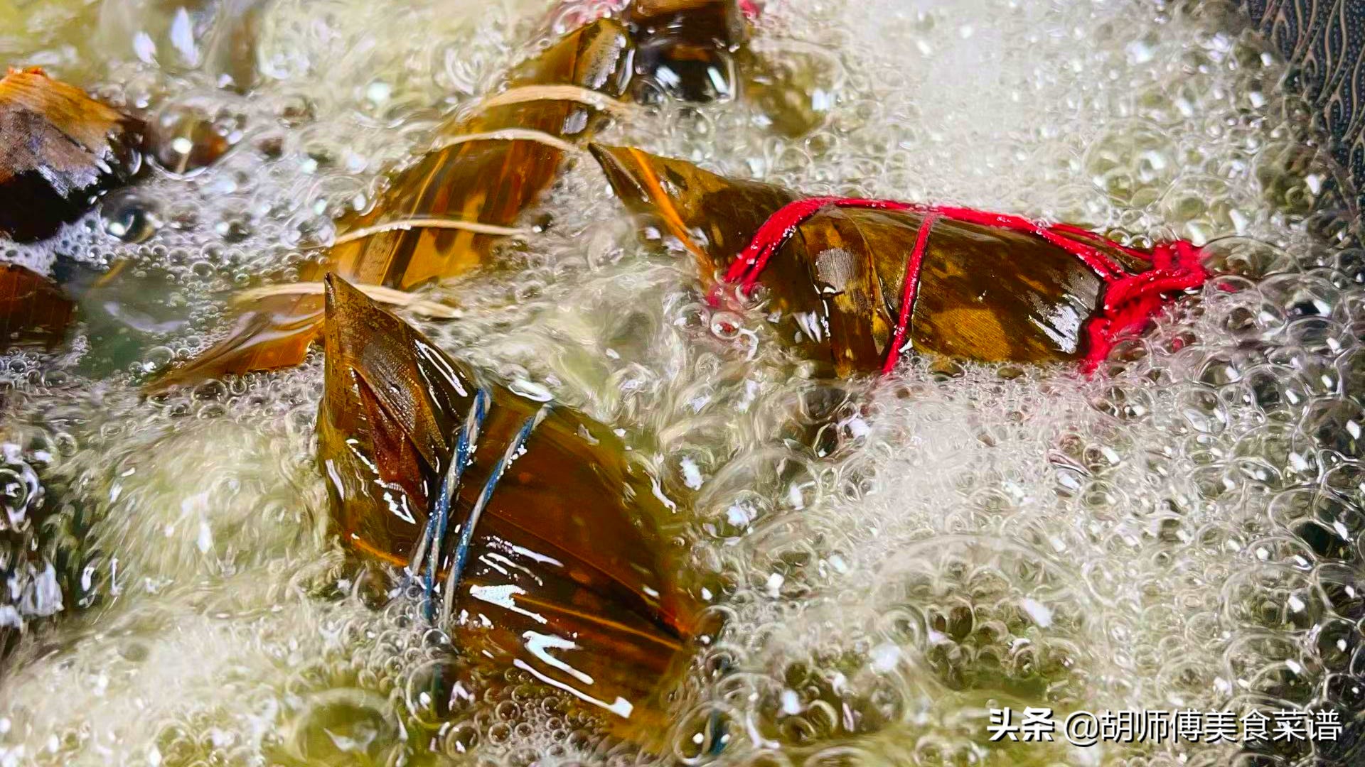 不管煮什么粽子，下锅前必须多加2步！粽子才不烂不散，软糯香甜