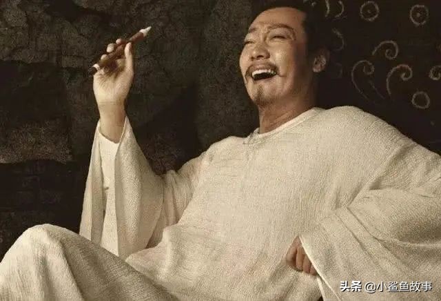 李白一辈子几乎没工作过，整日游山玩水，钱从哪来？很多人不齿