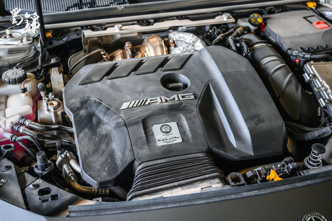 开着CLA45s，媳妇儿做的饭菜变得更鲜香了