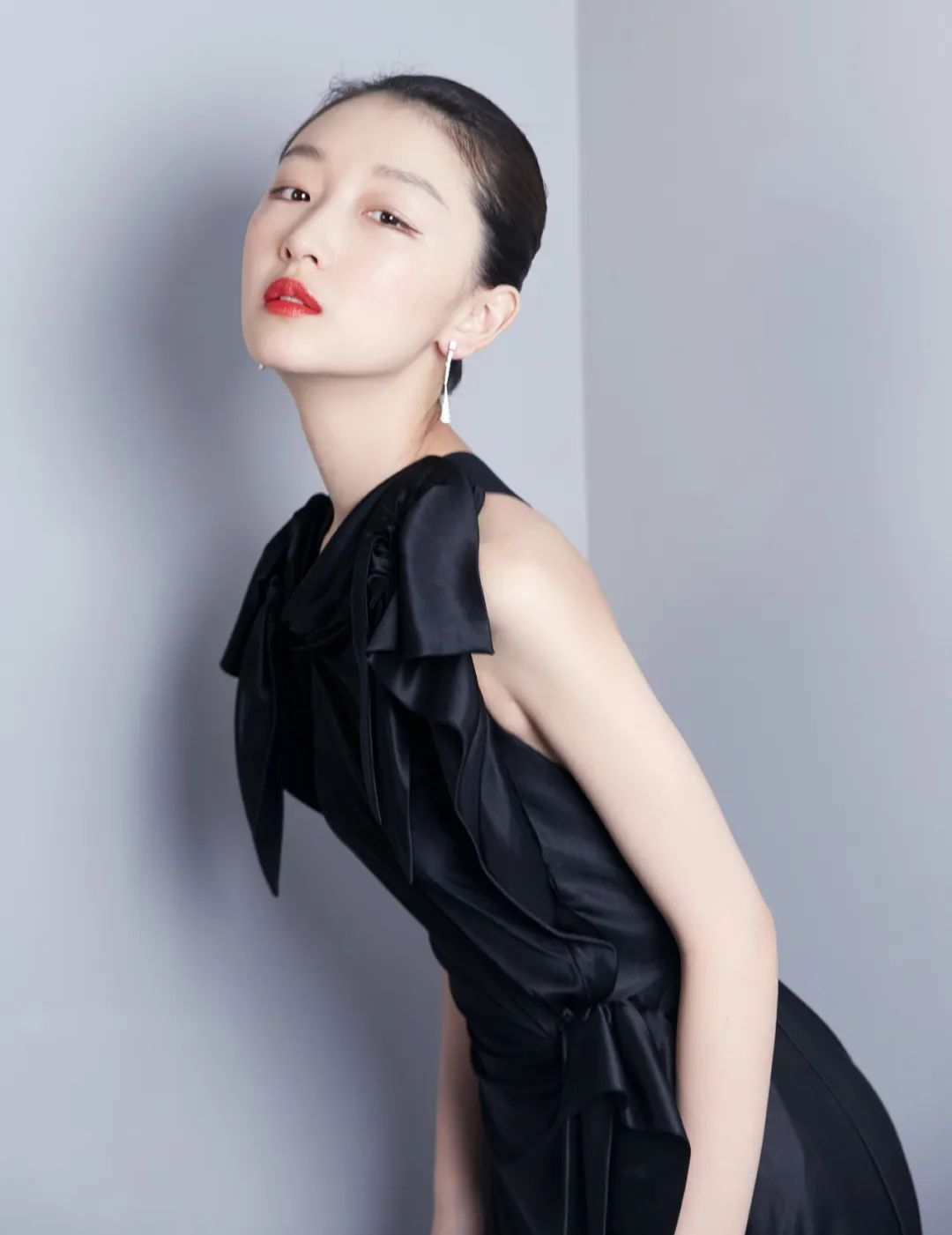 单眼皮的周冬雨和金高银，我通通都爱