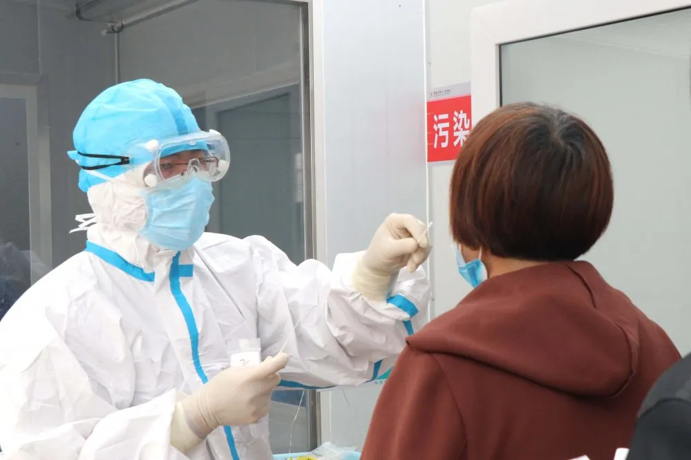 抗击疫情 我们在行动