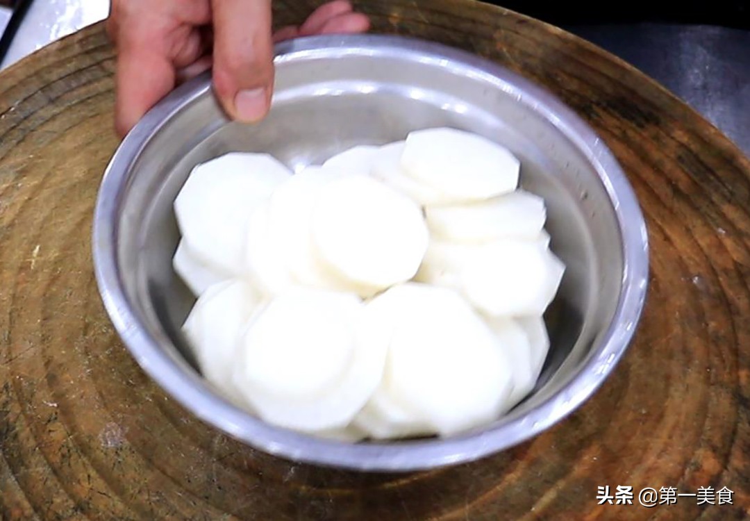 圖片[3]-【燉大骨】做法步驟圖 湯濃無腥味 味道鮮-起舞食譜網