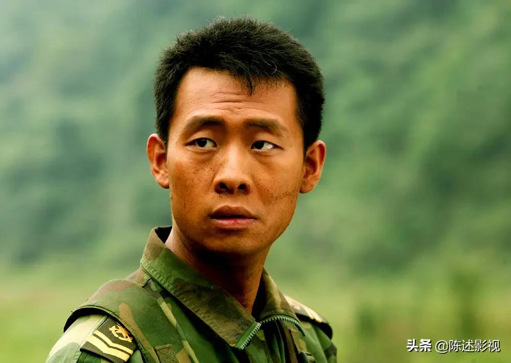 油头粉面就不要演军人了!让这13位男星告诉你,