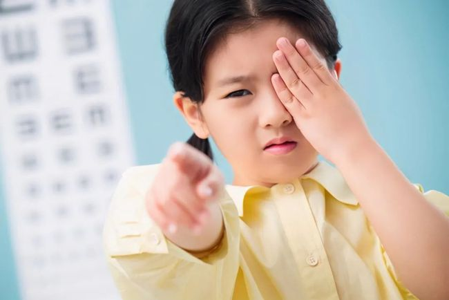 12岁孩子视力下降,原以为只是近视,一查竟是脑瘤_小儿脑肿瘤_介绍