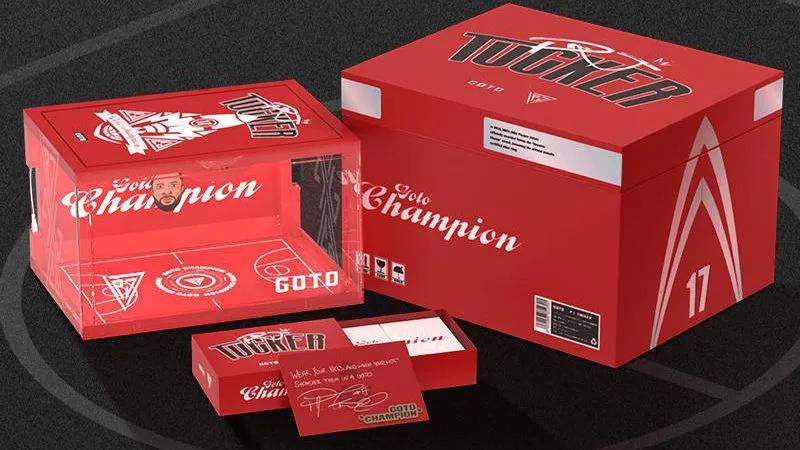 300双球鞋引发的商机！这个店铺年销过亿，还引来海外代购