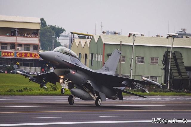 F-16V和歼-10C谁更强，美国终于承认：歼-10C全面压制